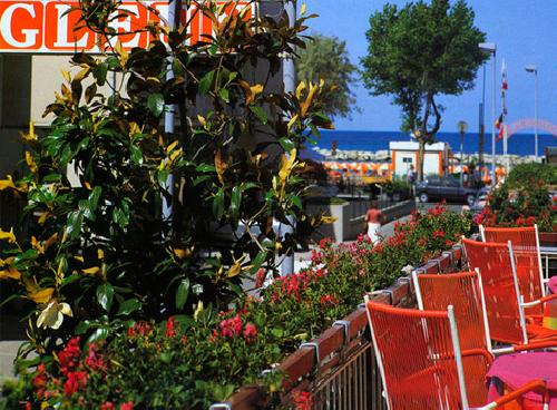 upload/349_Oferte-turism-individual---Italia-Vara-2013-–-Rimini-Glenn-9.jpg